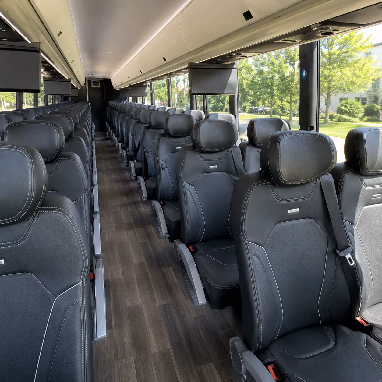 for groups heading to lax a charter bus makes the i 405 a whole lot easier